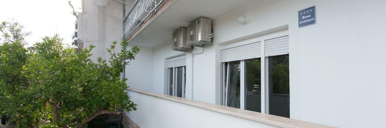 Vintage Apartment Duce Exterior photo