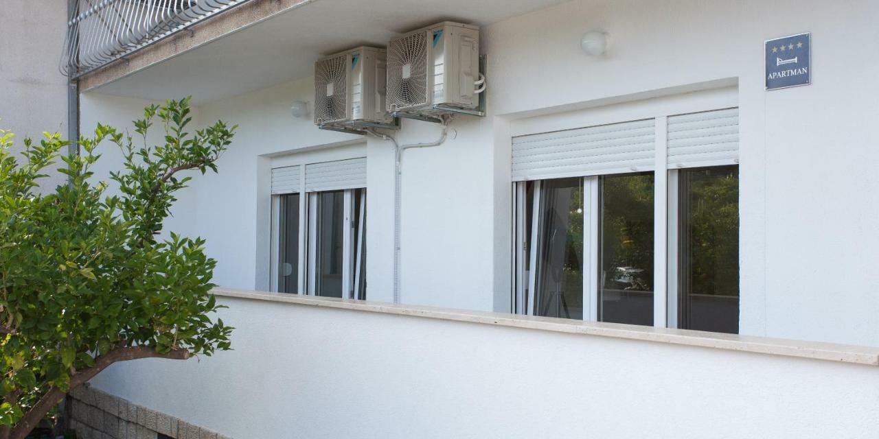 Vintage Apartment Duce Exterior photo